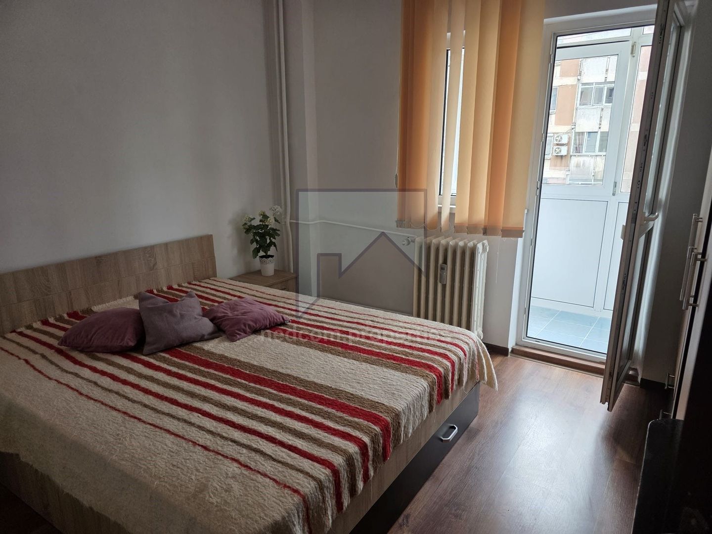 Vanzare apartament 3 camere - Rahova Malcoci - Poză 10