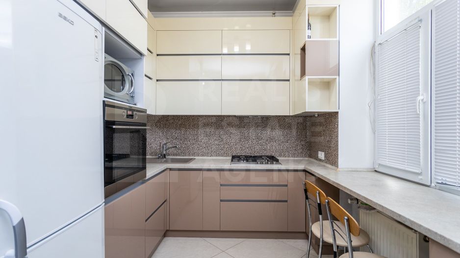 Chirie, apartament, 2 camere, bul. Ștefan cel Mare și Sfânt, Centru - Poză 6