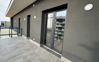 Penthouse - Poză 18