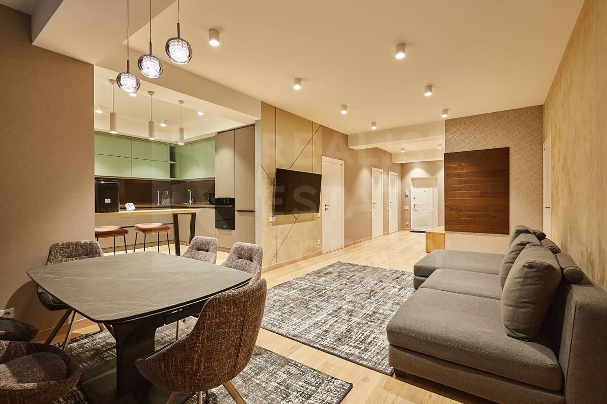 Chirie, apartament, 4 camere, str. Alexandru Bernardazzi, Centru - Poză 2