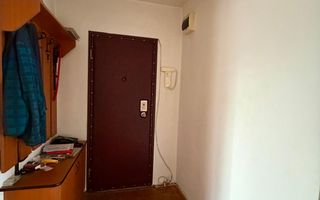 Apartament cu 3 camere  decomandate, etajul1,  zona strazii Slatina ! - Poză 6