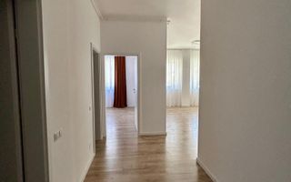 Apartament spațios cu 3 camere la parter înalt în zona Poligon Floreșt - Poză 8