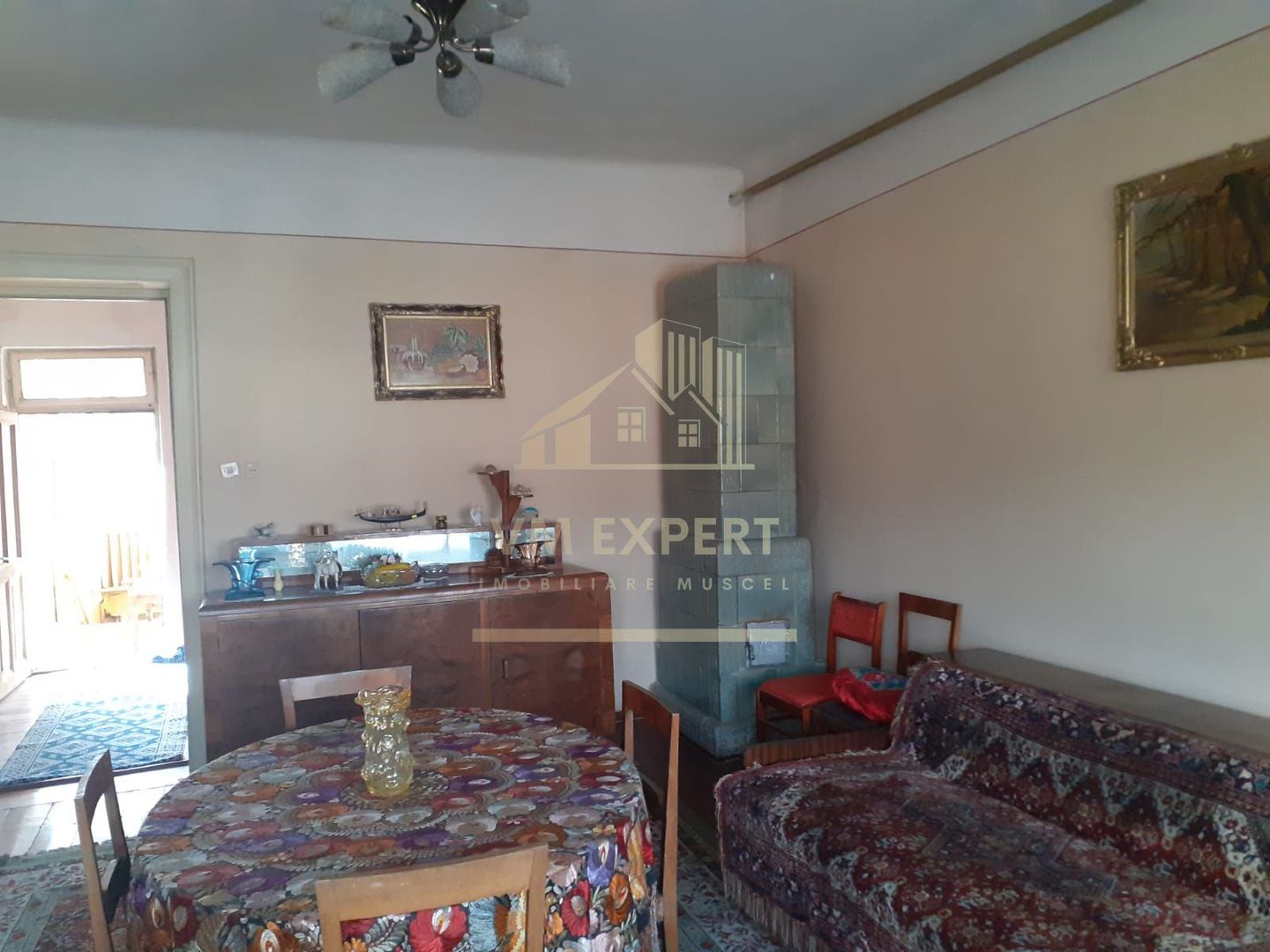 VILA 5 CAMERE, TEREN 700 MP, CAMPULUNG - Poză 12