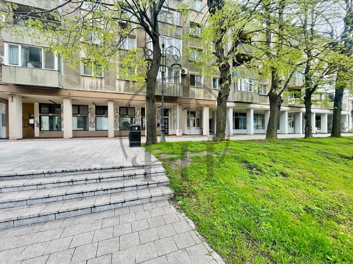 SOLD/ VANDUT Spatiu comercial de inchiriat/ de vanzare Constanta, Piata Ovidiu - Poză 4