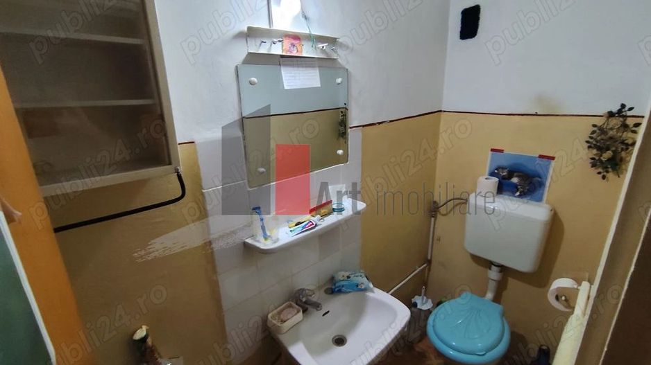 APARTAMENT 3 CAMERE-BARCA - Poză 10