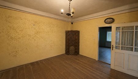 Casa individuala 3 camere | Acces auto | Pivnita I Lupeni