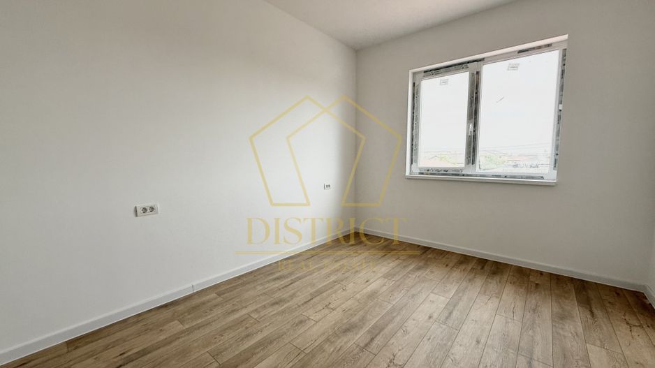 Duplex spatios cu 4 camere 109 mp | Mosnita Veche - Poză 6