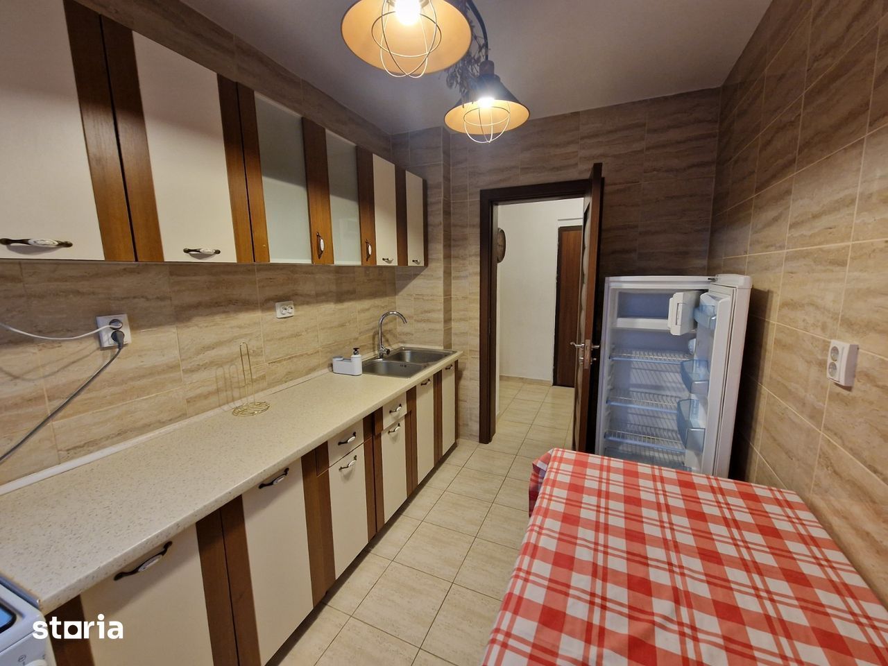 Apartament 2 camere, mobilat, bloc anvelopat, Ștefan cel Mare - Poză 1