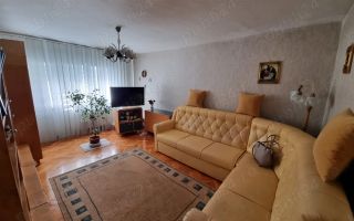 Apartament 3 Camere | Decomandat | Etaj 3/5 | Zonă Calea Aradului - Poză 1