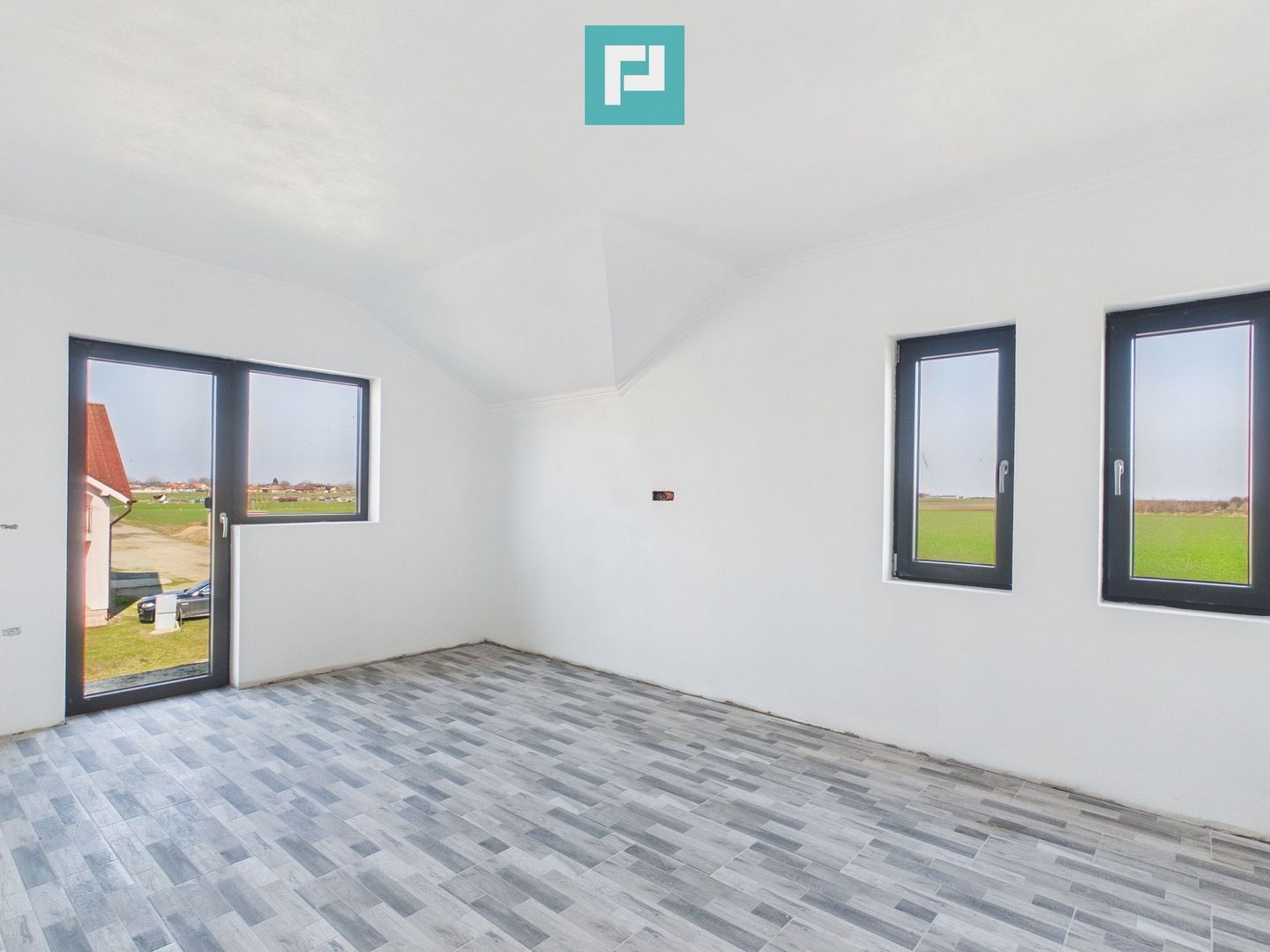 Casă nouă, finisată interior, 130mp utili Curtici - Poză 13