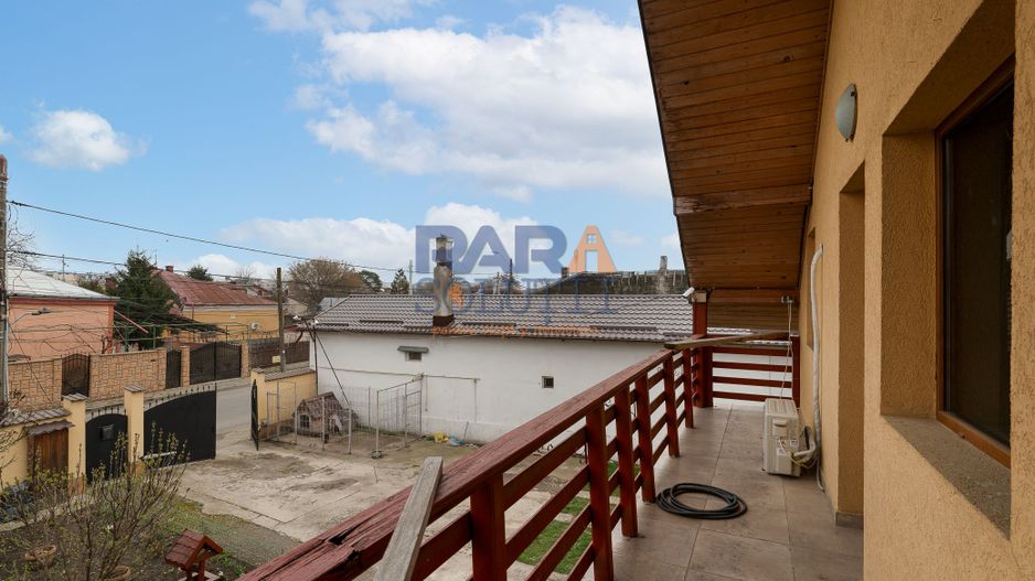 Casă 2013, teren 1366 mp, zonă centrală - Poză 14