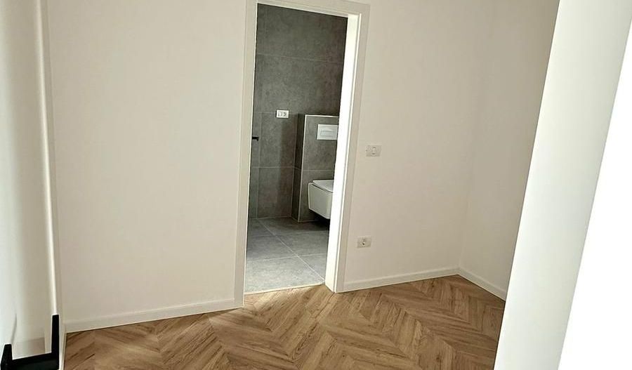 Calitate si spatiu generos! Duplex cu 5 camere - Poză 12