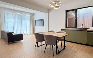 P+1 | 4 camere | Curte proprie | Zonă centrală - Poză 1