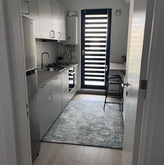 Garsonieră Novum 56 – terasă, centrală proprie, Metrou 10 min - Poză 4