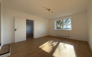 Apartament cu 2 camere in casa in Blumana, Brasov - Poză 16