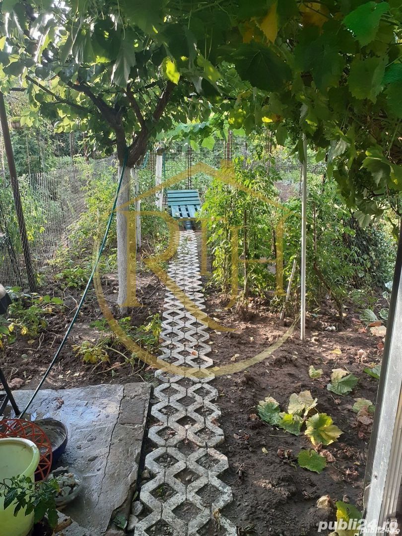 Oferim spre vanzare un ap 2 camere la curte comuna +75mp teren - Poză 10