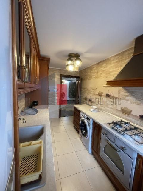 Inchiriere 3 Camere Unirii- Piata Alba Iulia - Poză 3