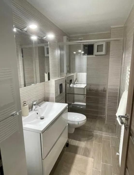 Vanzare Apartament 3 camere, Drumul Sarii Sector 5 - Poză 8