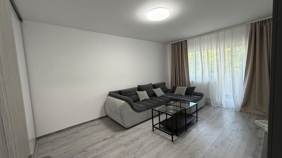 De închiriat Apartament decomandat cu doua camere in Lugoj - Poză 2