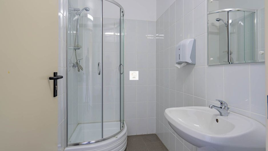 Spatiu industrial Rasnov - service charge inclus - Poză 18