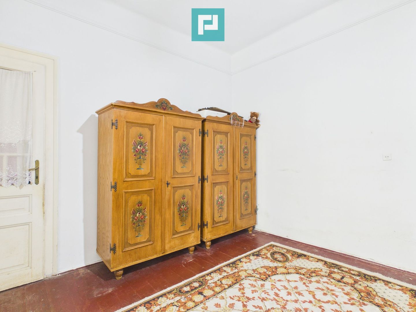 Casă individuală zonă centrală - teren 940 mp - Poză 9