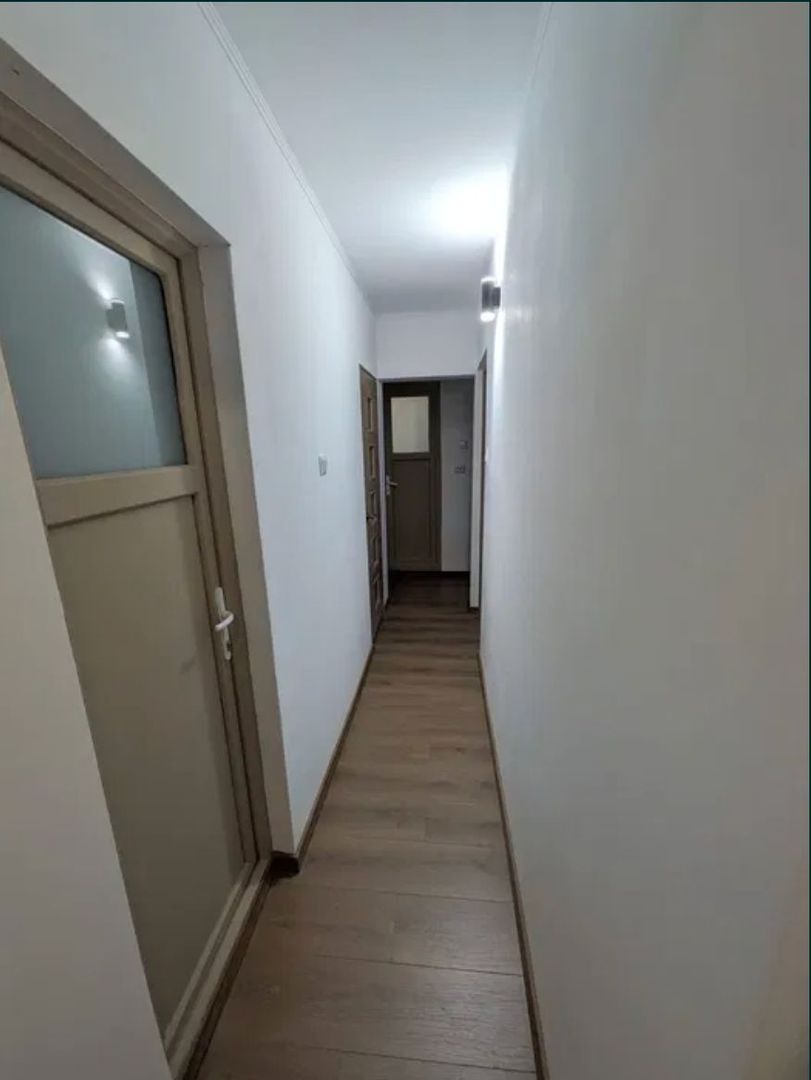 AP. 3 CAMERE - RAHOVA, CENTRALA, PARCARE INCLUSA, MASINA SPALAT VASE - Poză 5