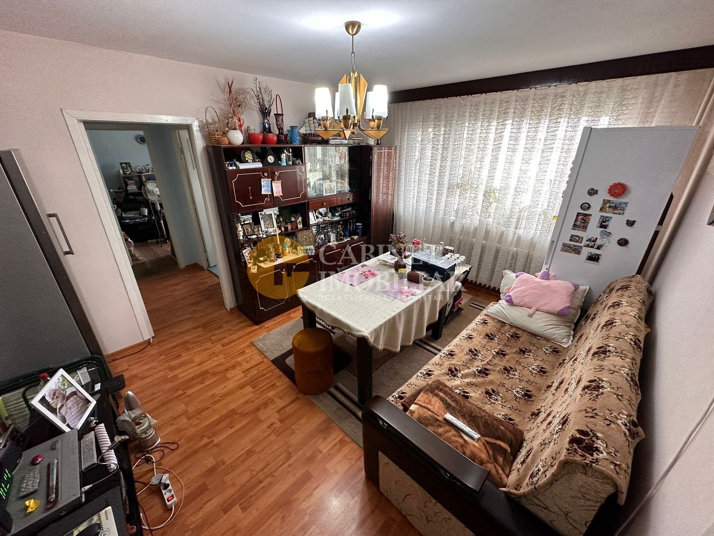 Bloc Fara Risc - Etaj Intermediar - 3 Camere - Zona Podu Ros - Poză 1