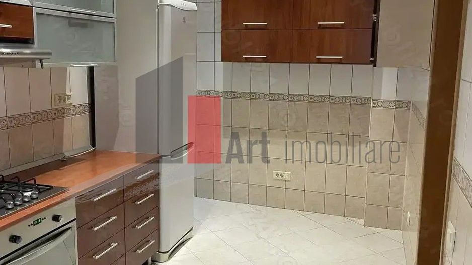 Casa de inchiriat in zona Mall Vitan - Poză 2