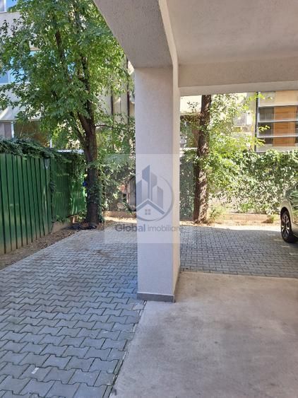 Apartament in zona linistita, aproape de toate facilitatile urbane - Poză 8