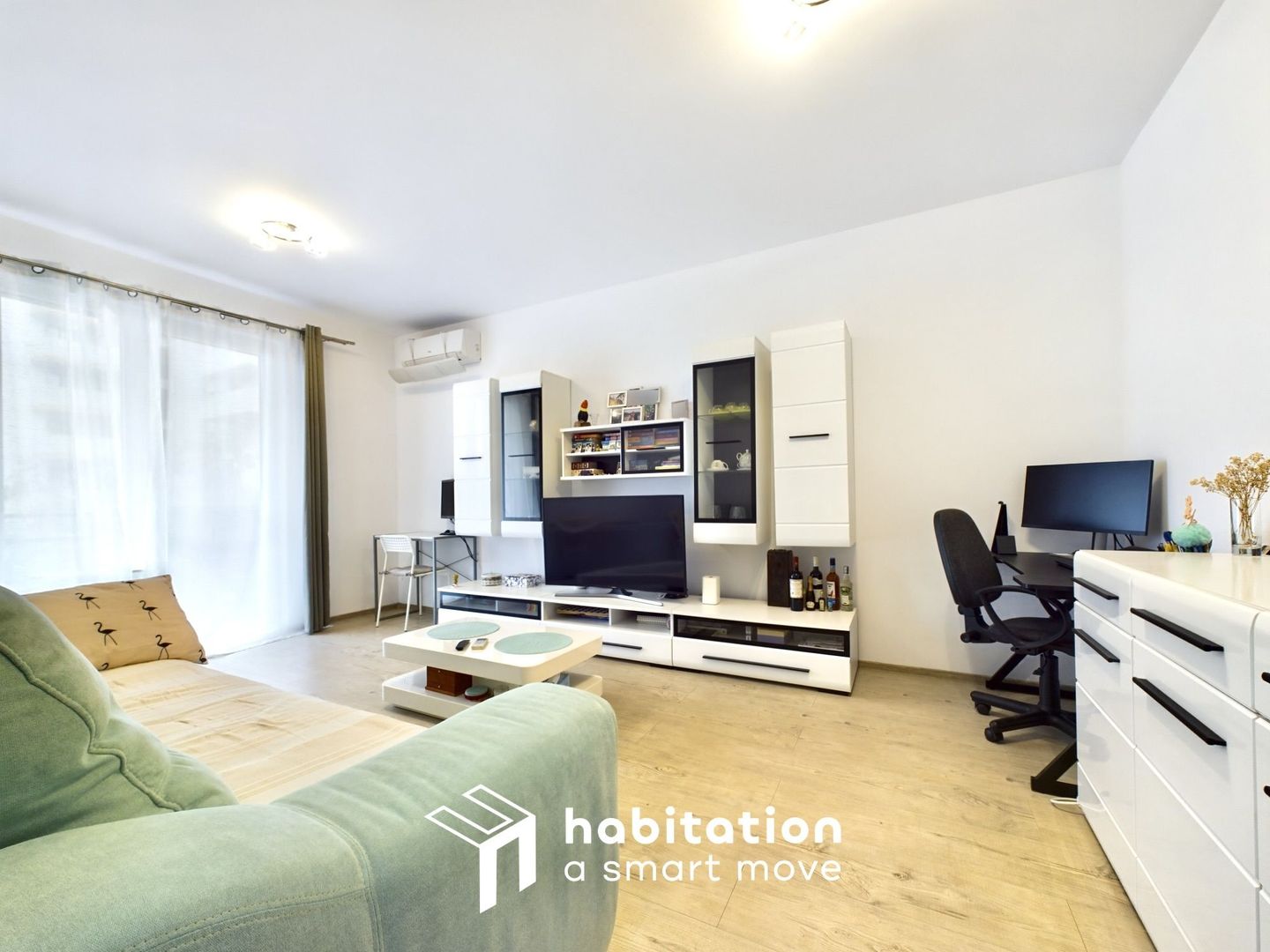 Tur virtual -2 camere, modern si primitor, complex Iris - Torontalului - Poză 2