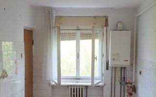 Apartament 3 camere decomandat, 78 mp, zona Electrica – central - Poză 1