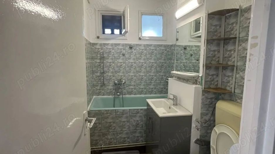 Vanzare Apartament  2 camere Astra Brasov - Poză 8