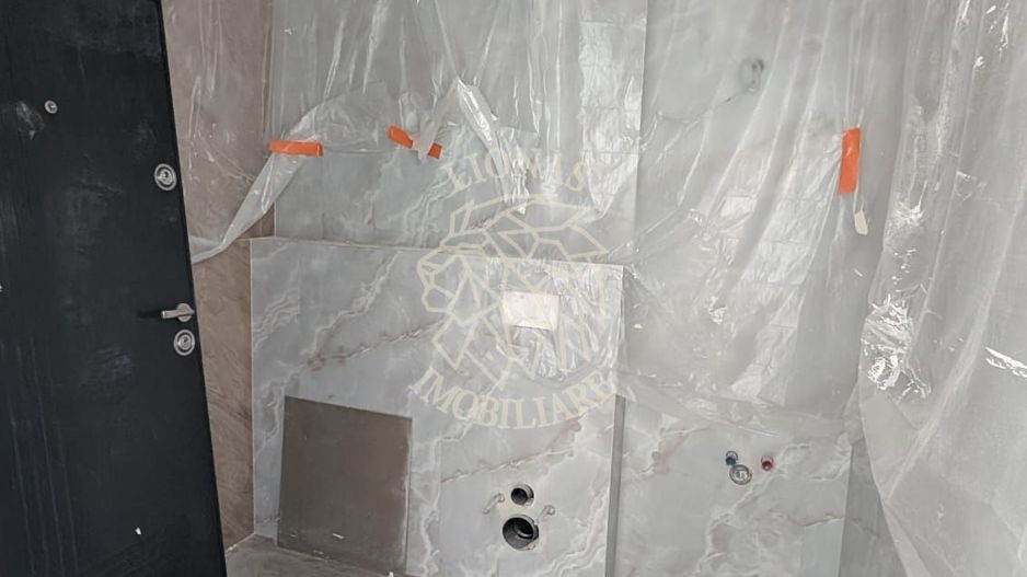 COMISION 0%! Apartament finisat 2 camere-balcon-etaj 2-Zona Zavoaie - Poză 6