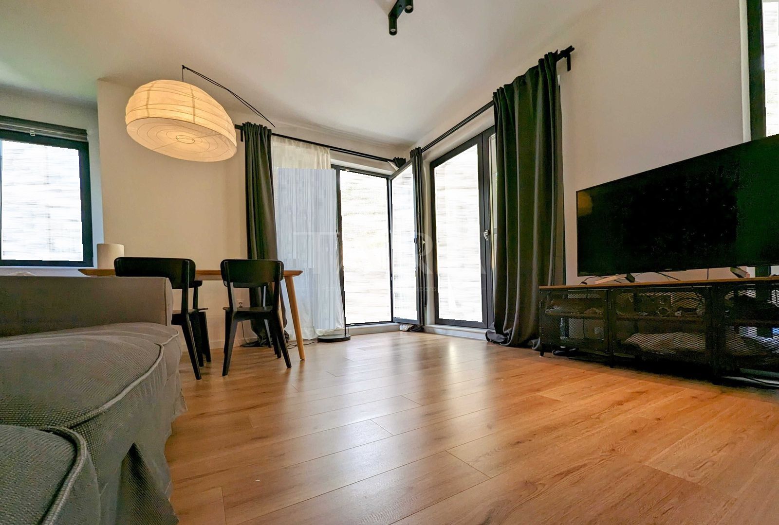 Apartament modern cu 3 camere Donath Park – zonă verde, lânga padure - Poză 1