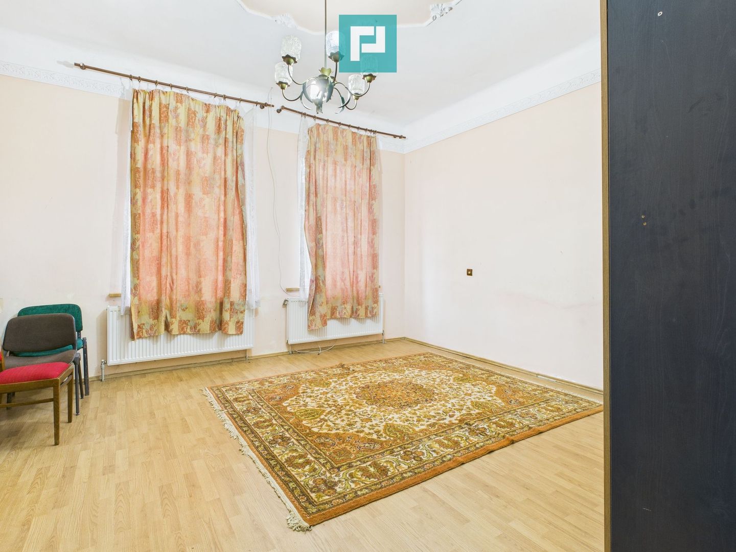 CONAC IMPRESIONANT ÎN GHIOROC - Poză 8