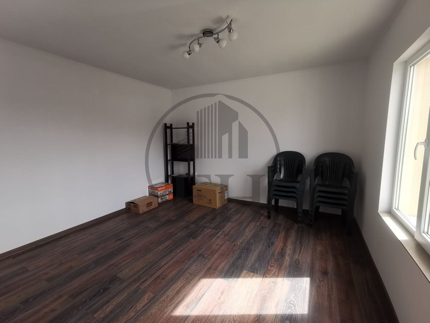 SOLD/ VANDUT Casa cu 6 camere in Valea Dacilor Constanta - Poză 7