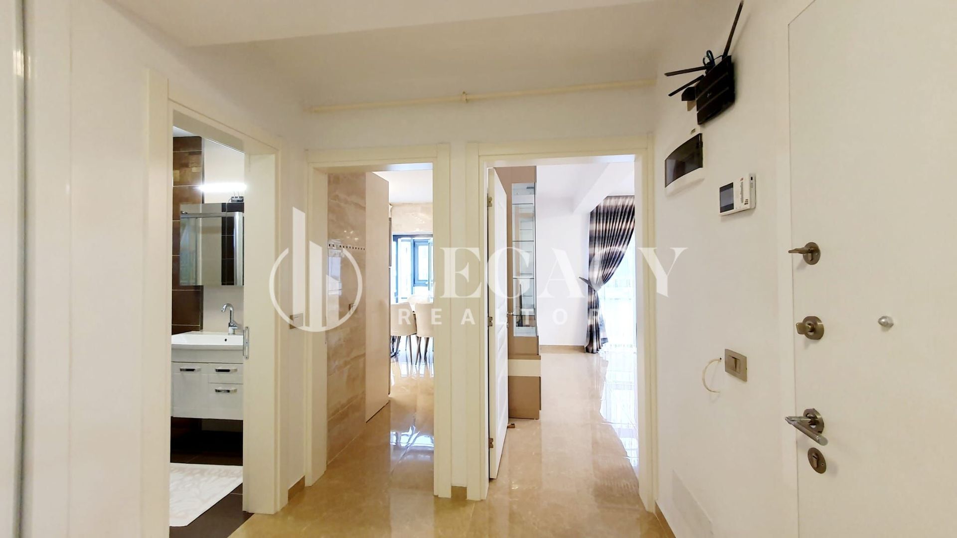 De vânzare - Vilă P+3E+M cu 7 apartamente, Păcurari-Alpha Bank - Poză 21