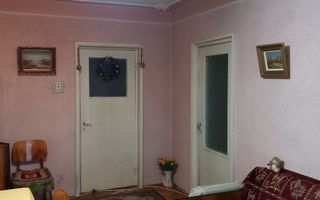 Vand apartament 3 camere, decomandat, in zona ultracentrala - Poză 18