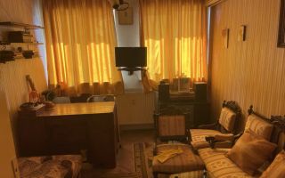 APARTAMENT 3 CAMERE -IANCU DE HUNEDOARA/ LANGA GUVERN - Poză 1