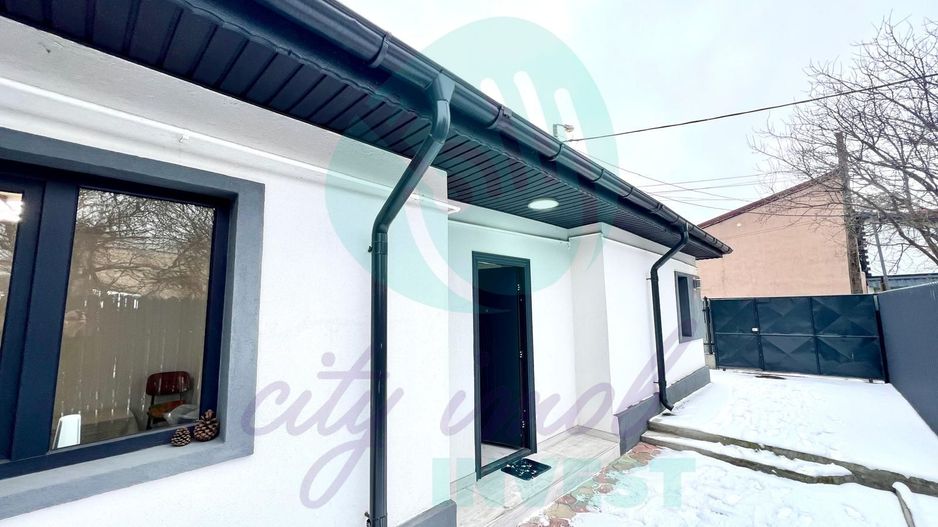 Două corpuri de casă | Birouri / Locuire | Curte 189mp| Șoseaua Alexandriei - Poză 1