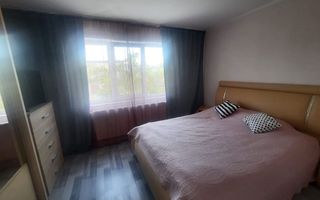 BRASADAS vinde ap 2 cam etaj 4/4 in Micro 16. - Poză 7