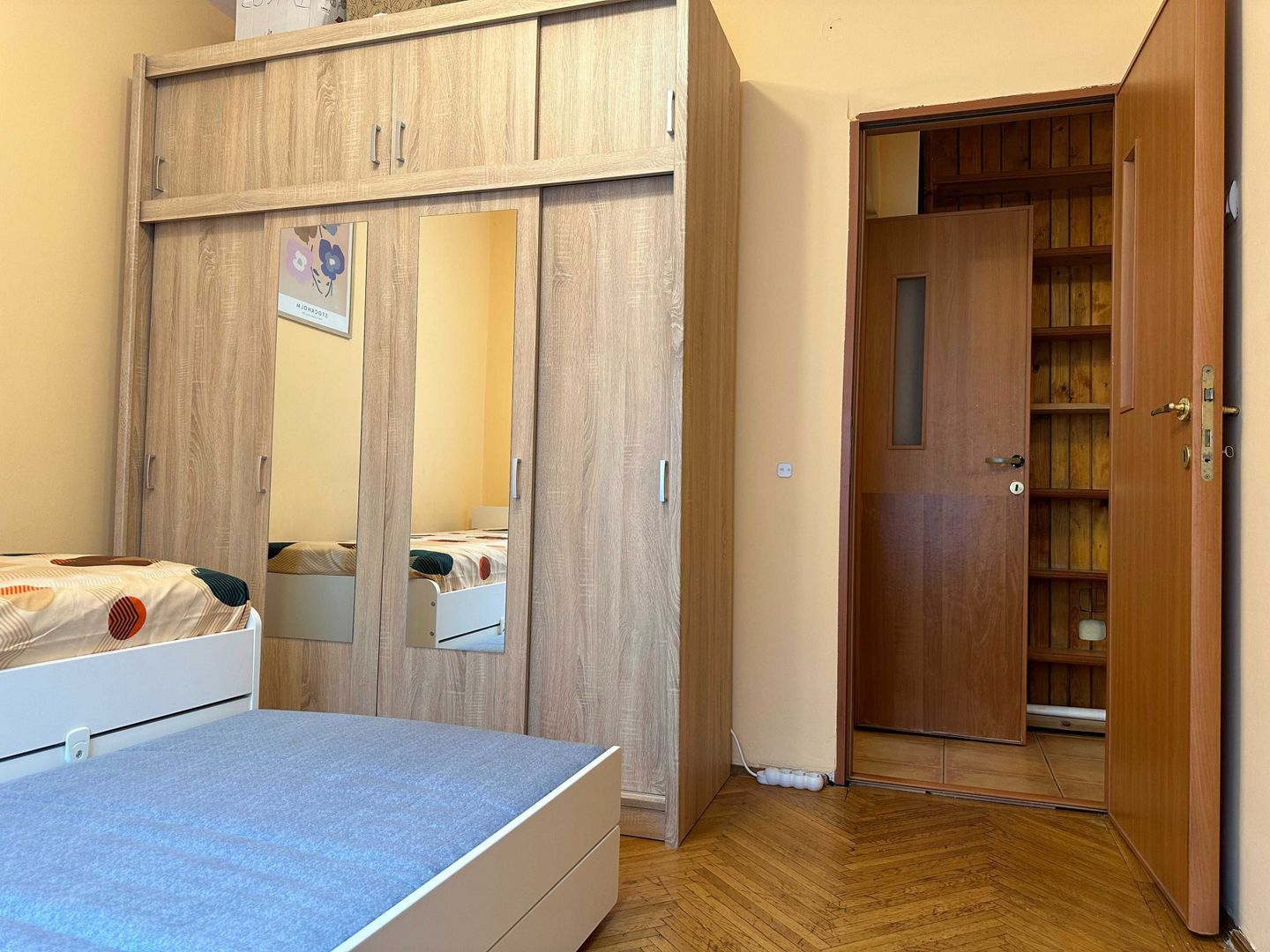 Apartament 2 camere, ultracentral, București, Piața Romană, Nr. 9 - Poză 5