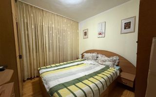 Vânzare apartament 3 camere, Zona Bucovina - Poză 3