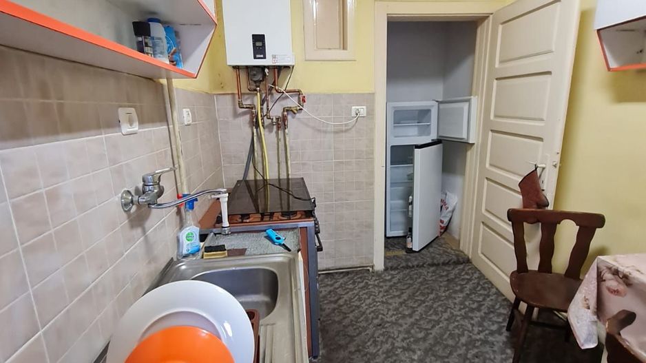 Apartament 2 camere la curte - Poză 5