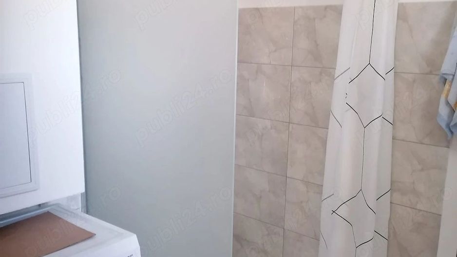 vand aparatment 3 camere, bucatarie si doua bai. 51 mp langa piata Doina - Poză 5