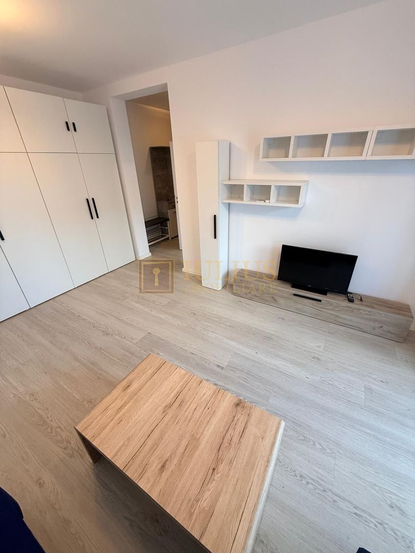2 camere| Dumbravita| curte mare| terasa generoasă| loc de parcare| - Poză 13