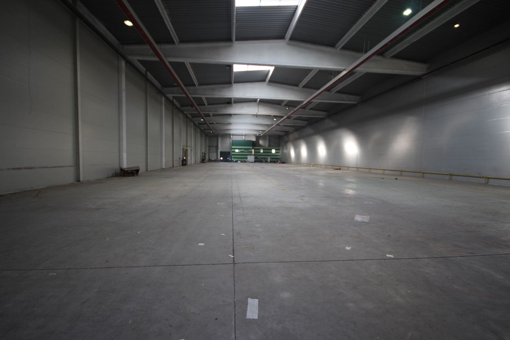 Spațiu industrial depozitare/productie 1850 mp - H 10 m - Poză 2