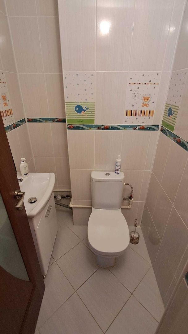 3 camere decomandat | 75 mp | 2 băi | 2 balcoane | Micro 17 - Poză 8