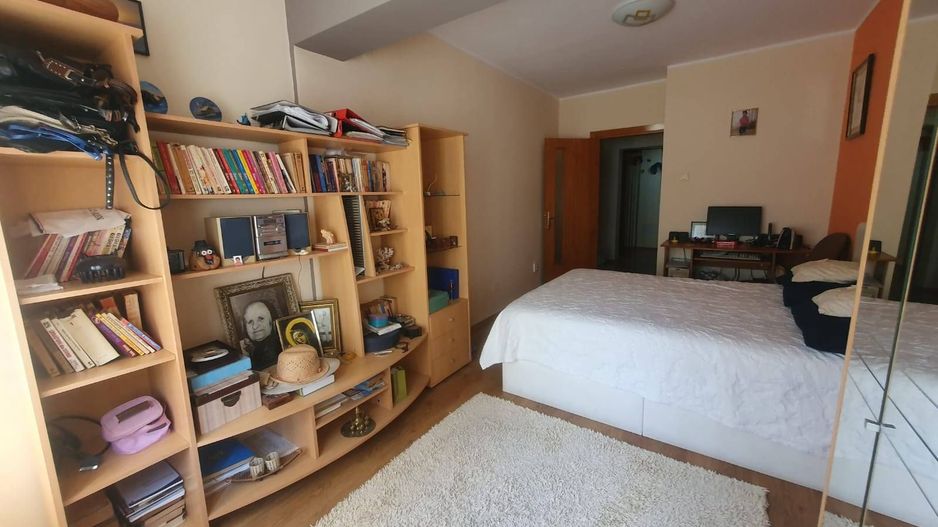 De vanzare – Apartament 3 camere -Complex Vega, Strada Tecuci - Poză 8