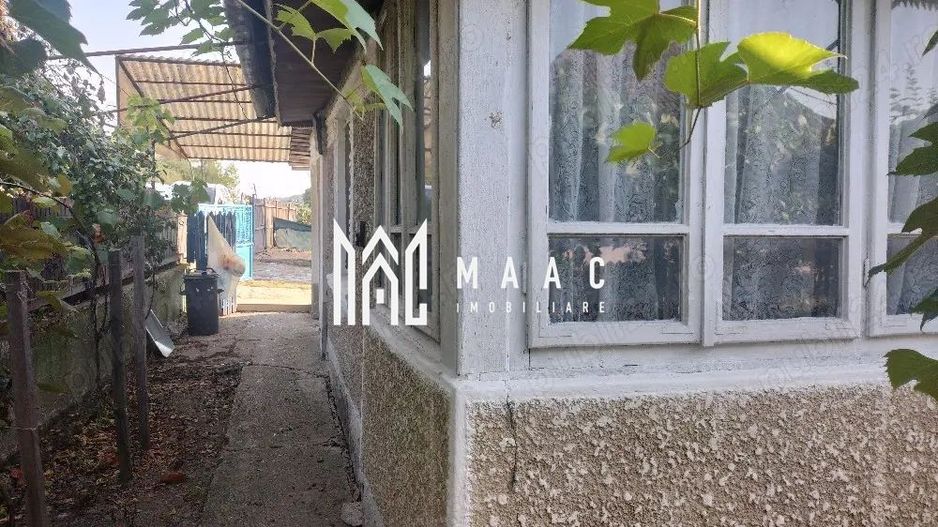 Casă bătrânească de vânzare – Comuna Livezi, Județul Vâlcea - Poză 1